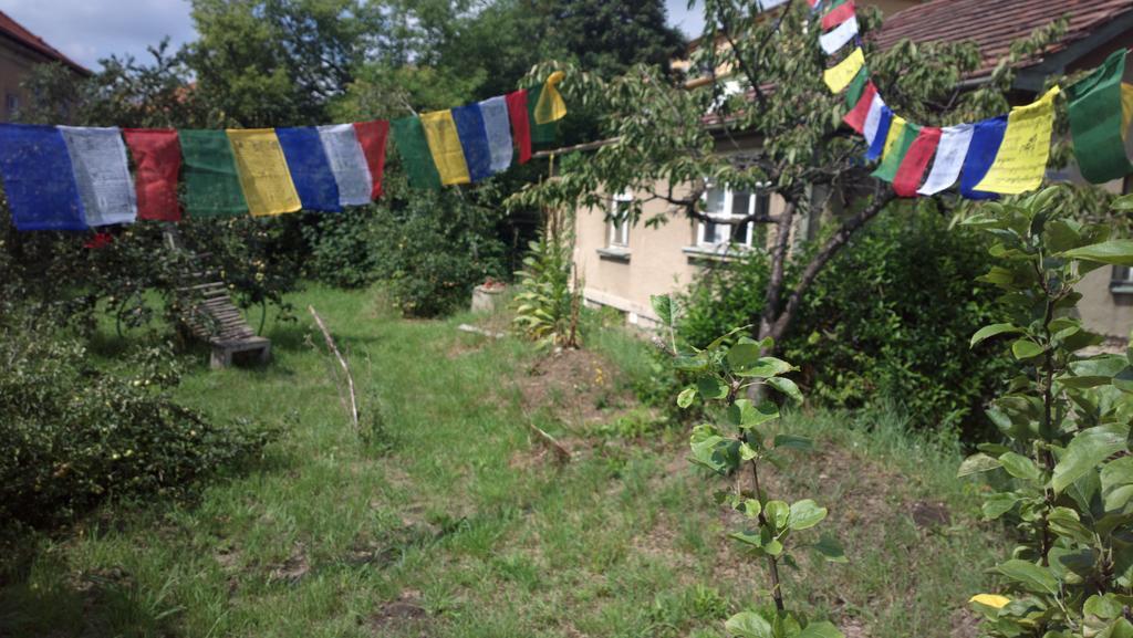 Готель Prague Retro Challenge And Garden Екстер'єр фото